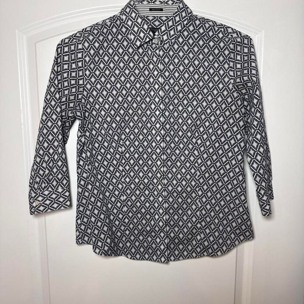 Talbots Petites Navy and White Geometric Button Down Shirt Size 6P